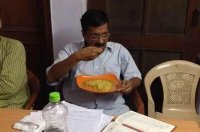 CGkaeINUIAEi9O5.jpg large.jpg